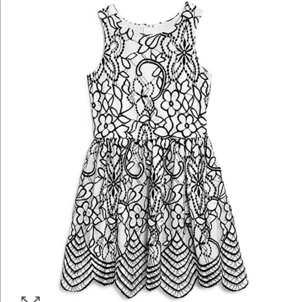 Laundry by Shelli Segal lace dress